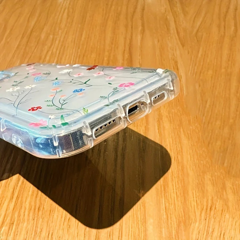 جراب هاتف شفاف مزين بالزهور